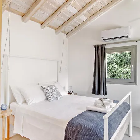 Kumquart Estate- Grape Fruit Aspiotades