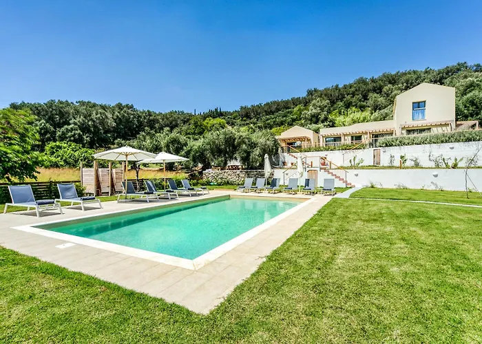 Kumquart Estate- Grape Fruit אכסניה