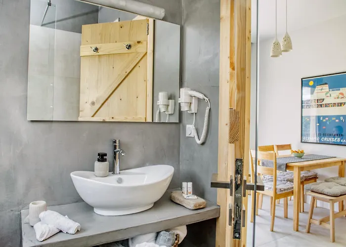 Cabană Kumquart Estate- Grape Fruit