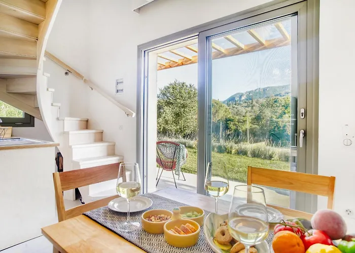 Kumquart Estate- Grape Fruit